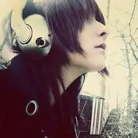 安静听歌图片唯美微信头像图片大全