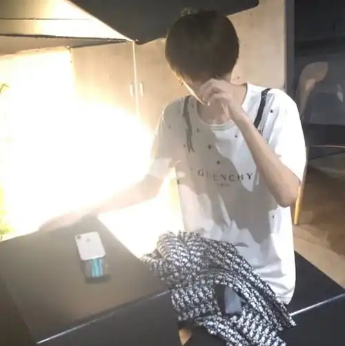 不要说出来,女生头像