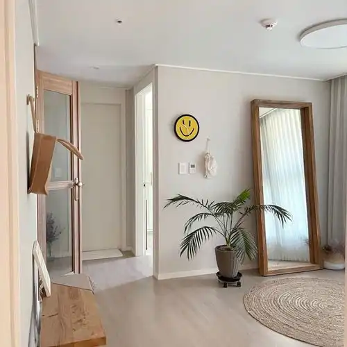 发现一家超有品味的装修设计,特别是她家的玄关,美得移不开眼