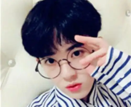 近视眼不戴眼镜,最后竟然会变成这样,我还是带上吧