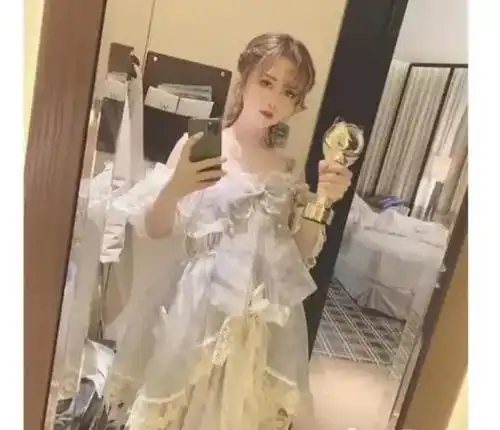 搞笑趣图我第一次烤面包,媳妇应该喜欢吃吧