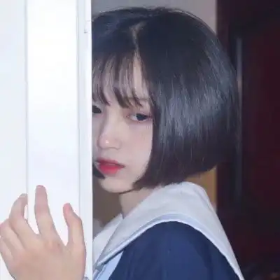 2019头像女霸气冷酷无情正在谈恋爱的单身狗