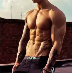 你为老不尊的样子真丑,年轻人怎么着都是输