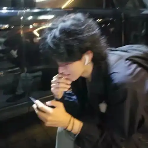 高质量男头无条件爱自己