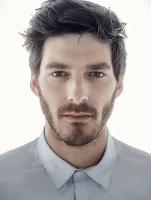 本季震撼复出,他曾被誉为阿根廷第一美男超模