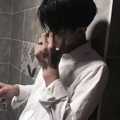 男生为什么注册qq小号这才是心里话,说了你别不信,早自检