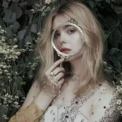 c.女生头像欧美霸气酷酷