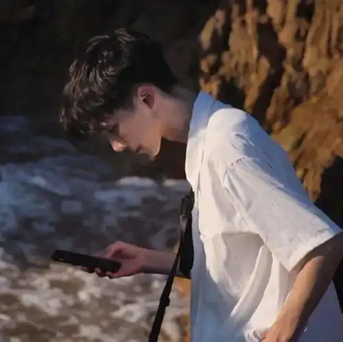 小众高颜值微信头像