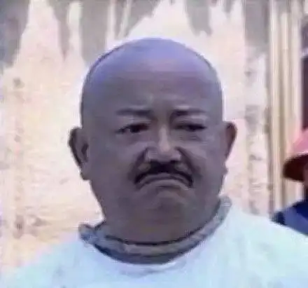 第一届沙雕网友强撩大赛pk你同我之前撞车死的女朋友好像啊