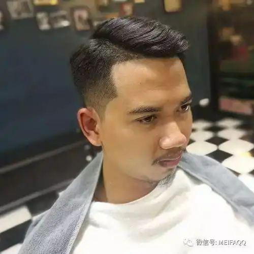 欧洲最新渐变油头男士发型