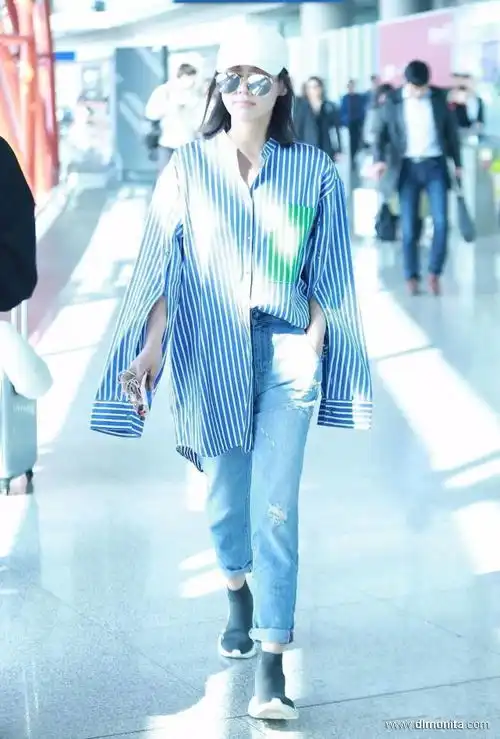 作够了吗又开始拿袖子开刀了