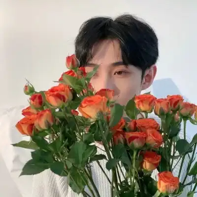 第一眼就很喜欢的文字范男头大全你所看到的惊艳都曾被平庸历练