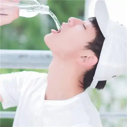 男生撩妹适合用的头像,你要是使用了绝对的给力