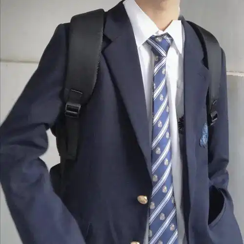 头像睡对了是爱情睡错了是合作愉快