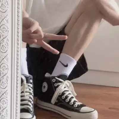 真人男头像帅气高冷,高冷男头稀有真人超级有范