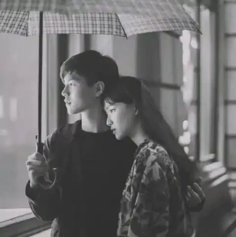 女生允许触摸3个位置,已被你完全俘虏,同学莫辜负