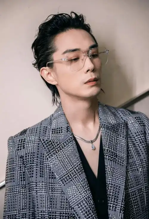 娱乐圈批发斯文败类男明星都给我卷起来