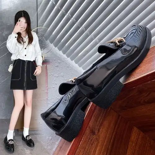 2020春秋新款韩版百搭小皮鞋女学生英伦学院风复古单鞋平底乐福鞋