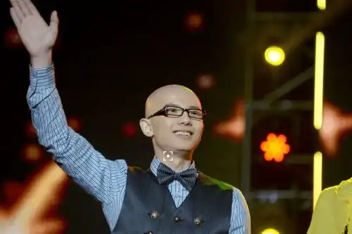 中国好声音吉克隽逸恋情曝光,男友大家都很熟悉