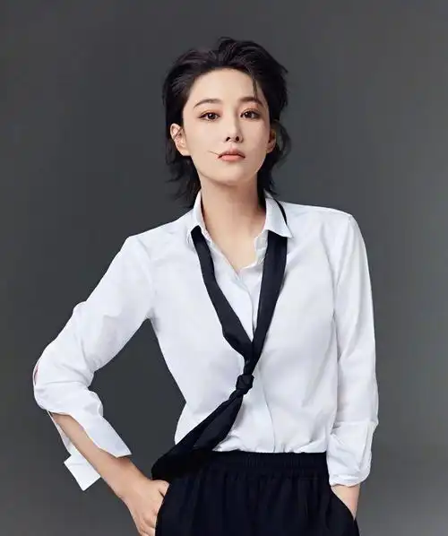别人婚后变小女人,张馨予怎么越来越像个男人
