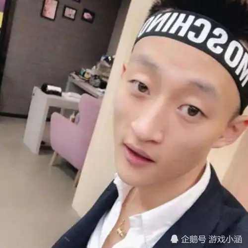 快手祁天道被抓还没几天,就被平台放弃,出现新的一哥应该不远了