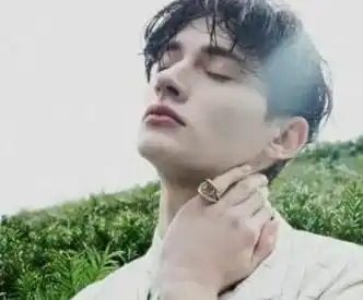 女生判断一个男生帅不帅,只看这4点特别第4个,女生最看重