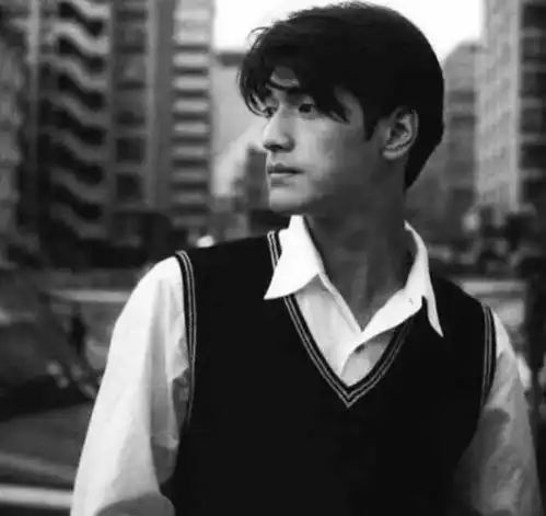 这么多年,娱乐圈谁敢跟他比