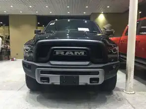 17款高配置公羊叛逆者五月底价46万秒杀