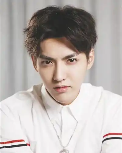 男星分分头谁更好看