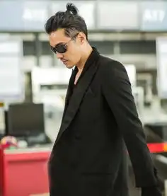 除了胡兵的透视装魏晨韩东君你都可以照着穿