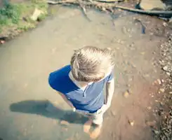 冷酷个性的qq男生头像曾经的我们或悲或喜或忧或痛4