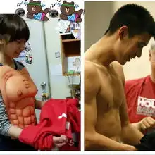 台美女搞笑模仿林书豪卷心菜做球穿假胸肌