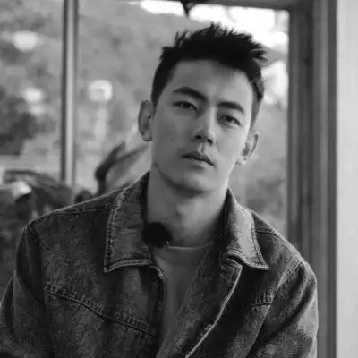 个性帅气黑白帅气男生头像男生潮流冷酷qq头像