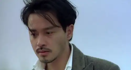 四版许文强,黄晓明不忍直视,张国荣惊艳,最经典他的无人能超越