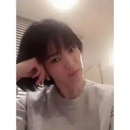 宋慧乔近期私照曝光,鼻子和脸型堪称完美,除了瘦了气质也变好多