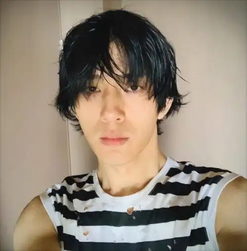 白敬亭收到井柏然礼物后当场变脸,摔东西大喊不录了场面险些失控