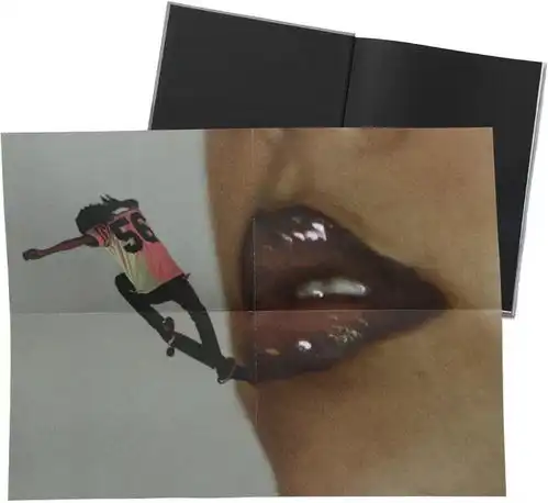 这位用盘子做道具拍palace的摄影师,有什么来头