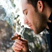 寂寞男生头像抽烟的寂寞欧美男生