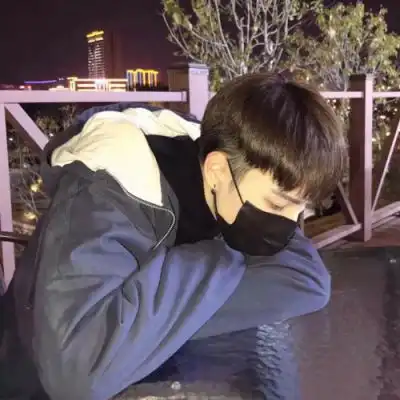 2023帅气小奶狗头像