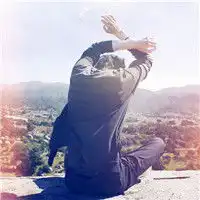 意境伤感男生背影头像,离不开是什么样的感觉呢