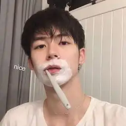 超酷男生头像精选时尚霸气他心里没有你只是嘴甜