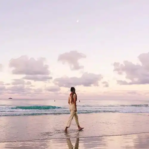 下一代裸泳天堂北欧竟然藏了个现实版女儿国