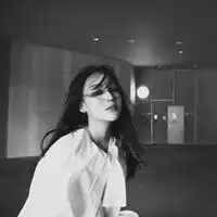 女生头像超拽霸气黑白霸气女生头像超拽冷酷黑白