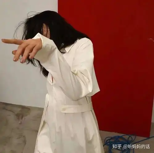 为什么男生要用女生哭的壁纸