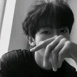 忧郁寂寞孤独的男生头像一个人的感伤