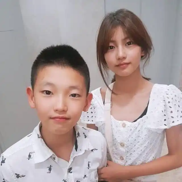 还记得爸爸去哪儿宋智雅12岁的她模样大变,被赞翻版秀智