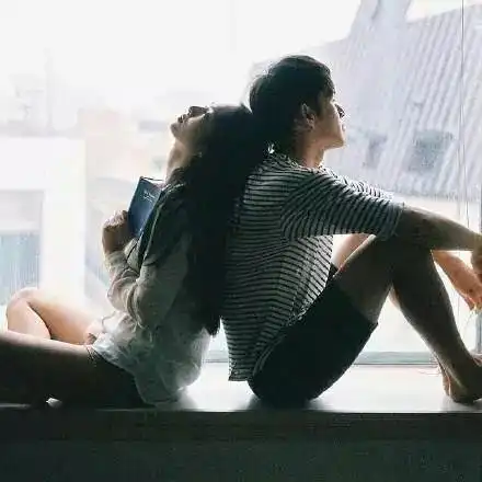 我们有太多的凑巧却唯独缺一个正好