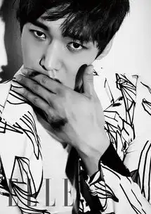 演员崔振赫拍摄时尚写真变身坏男人霸气十足组图