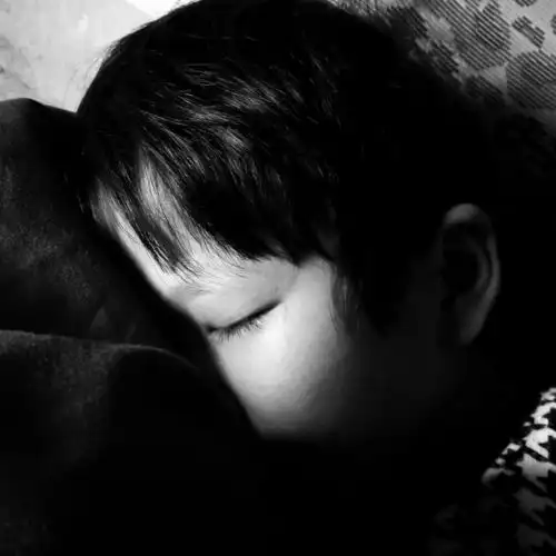 孕妈注意孕期适量补充这些维生素,可以有效降低孩子自闭症风险