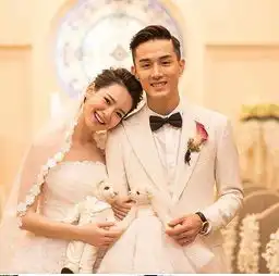 戚薇女强男弱的家庭结构,对李承铉来说并不是一件可耻的事情